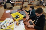 Zajęcia z robotyki w międzyzdrojskiej bibliotece 5 marca 2022 r.